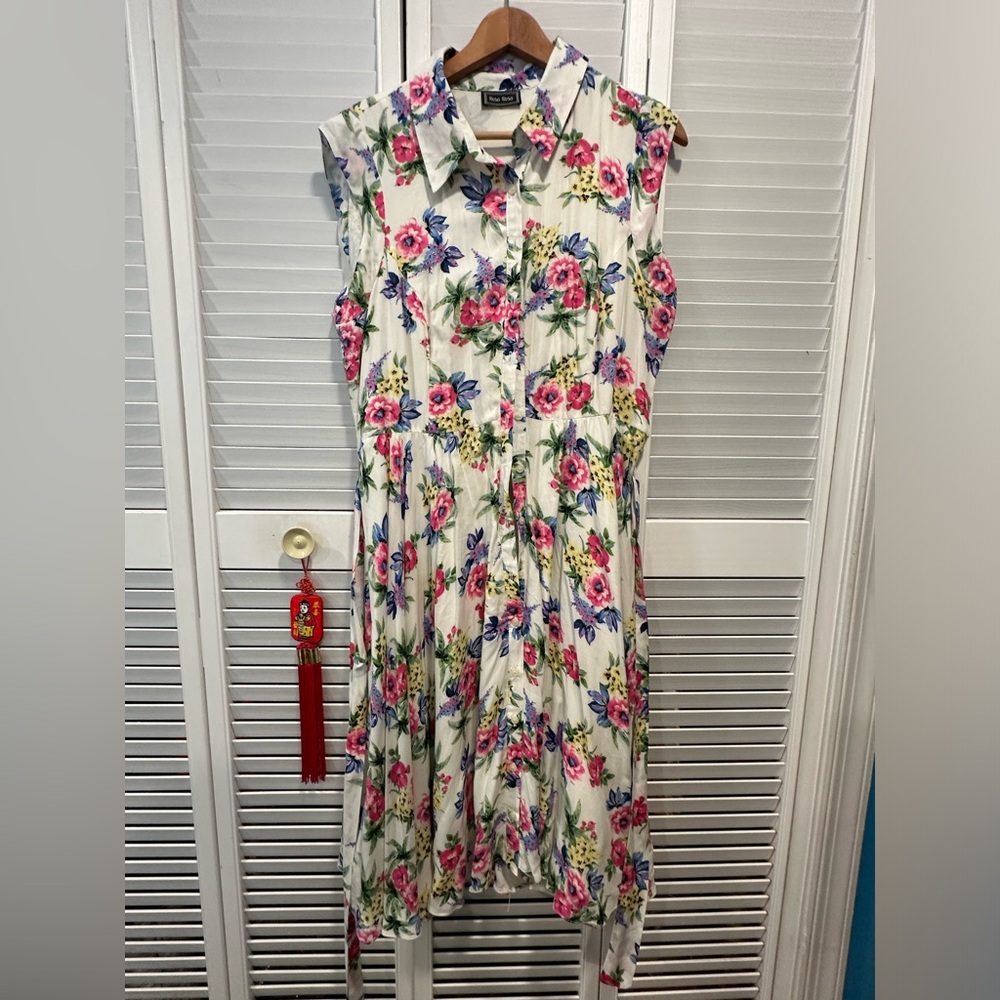 Beautiful floral multicolor, sleeveless belted fully lined shirt dress size 18